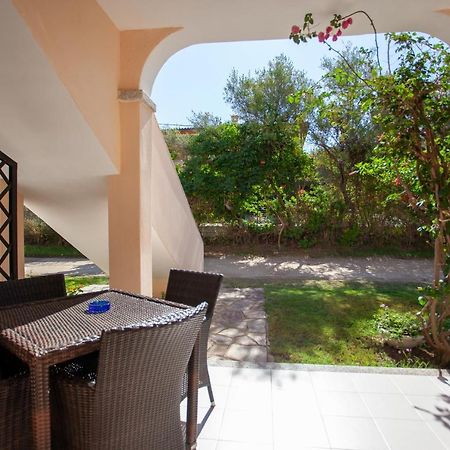 Appartamento Brezza Marina Budoni Exterior photo