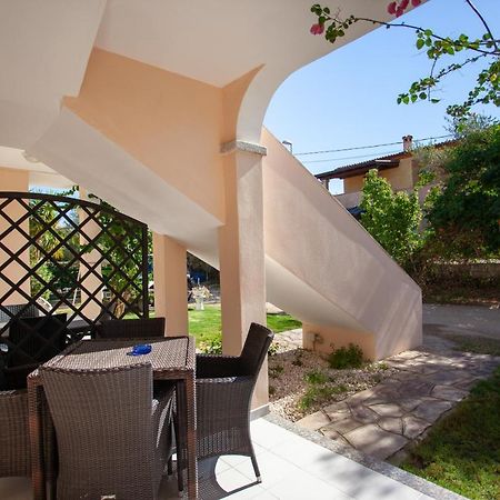 Appartamento Brezza Marina Budoni Exterior photo